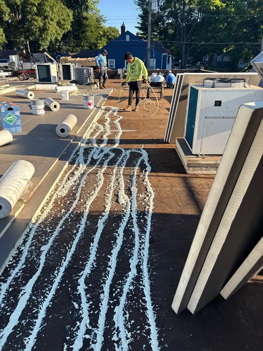 Manufacturer-certified roof installation in Mulberry